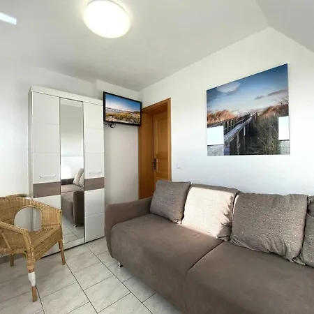 Apartment Suederhaus Hiddensee App 14 Neuendorf (Hiddensee)